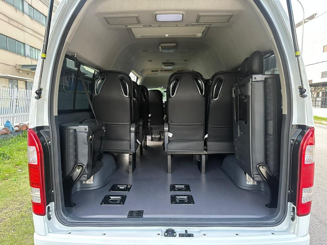 CAM Placer 17 Seaters Manual (6)