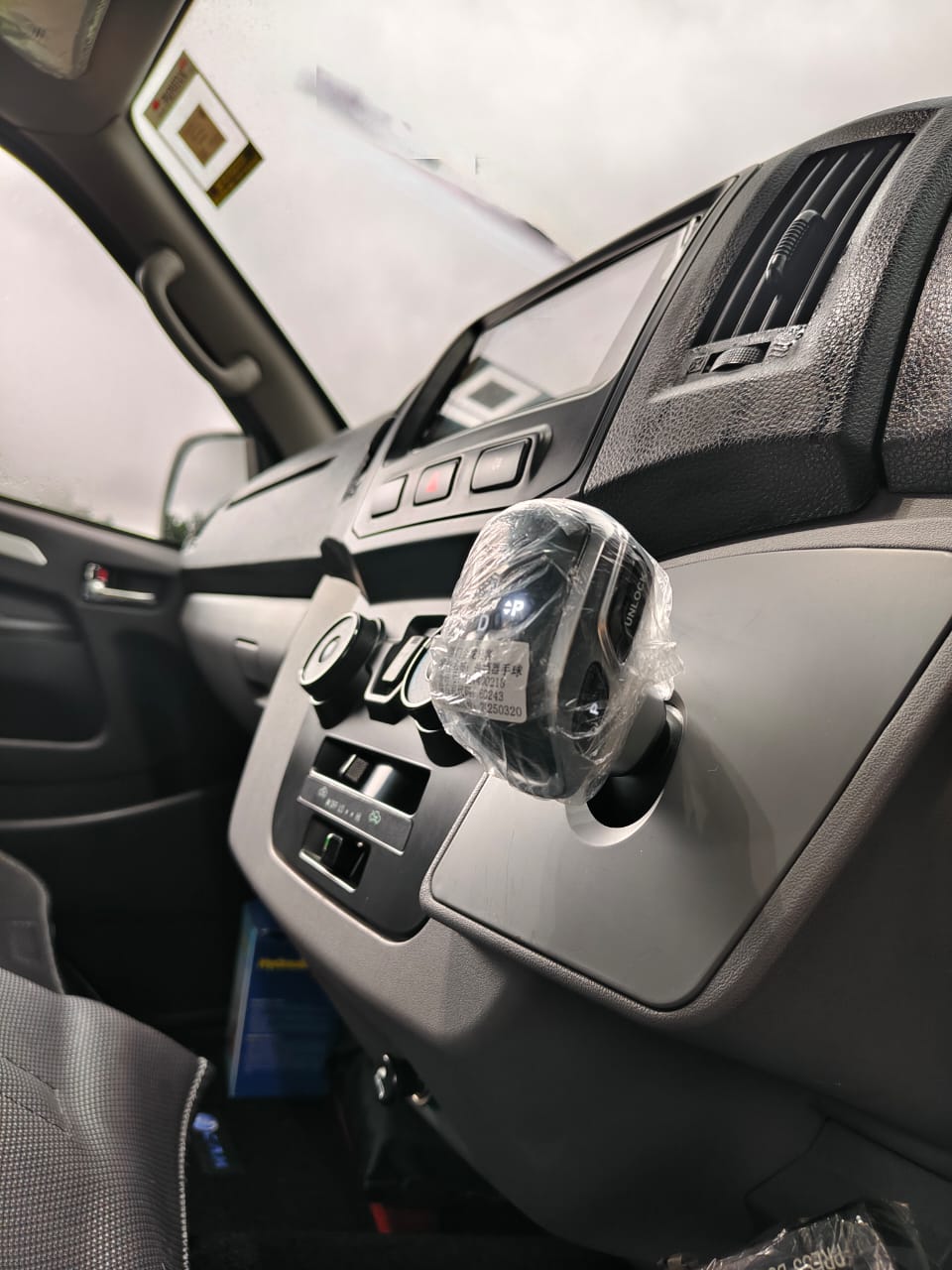 Foton 18 Seaters Auto (5)