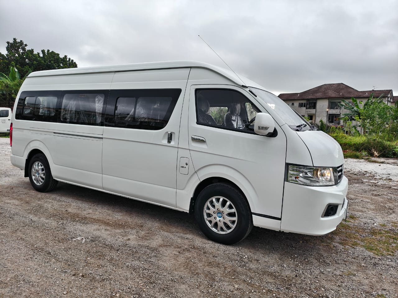 Foton 18 Seaters Auto (6)