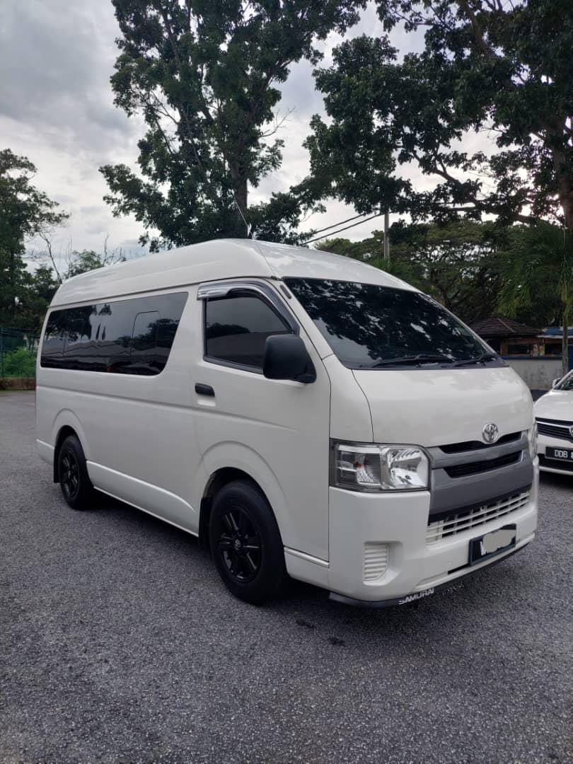 Hiace 11 Seater Manual (1)