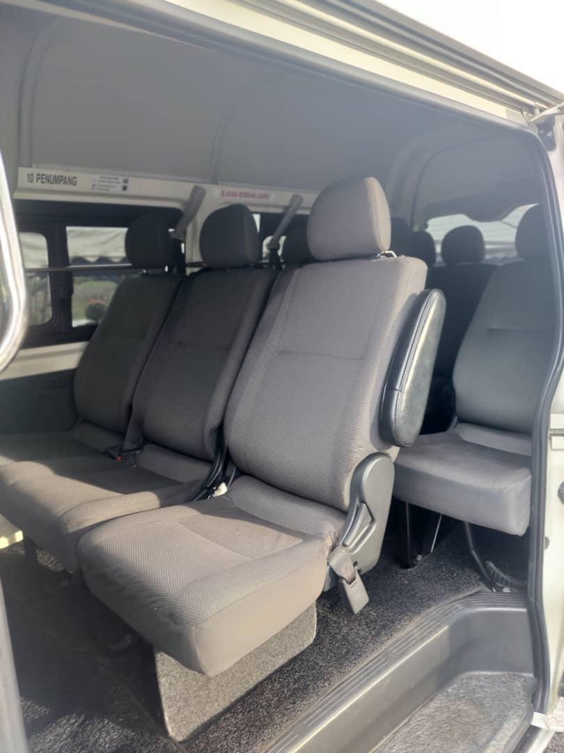 Hiace 11 Seater Manual (4)