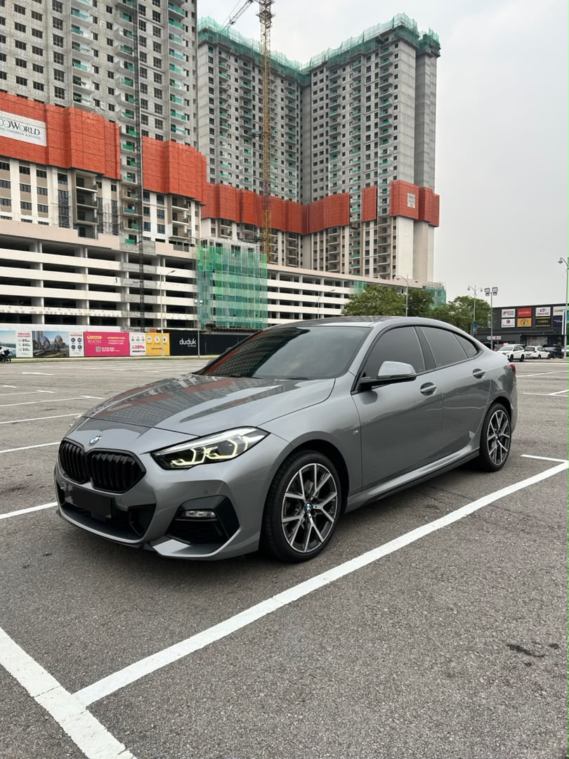 BMW 218i 2025(1)